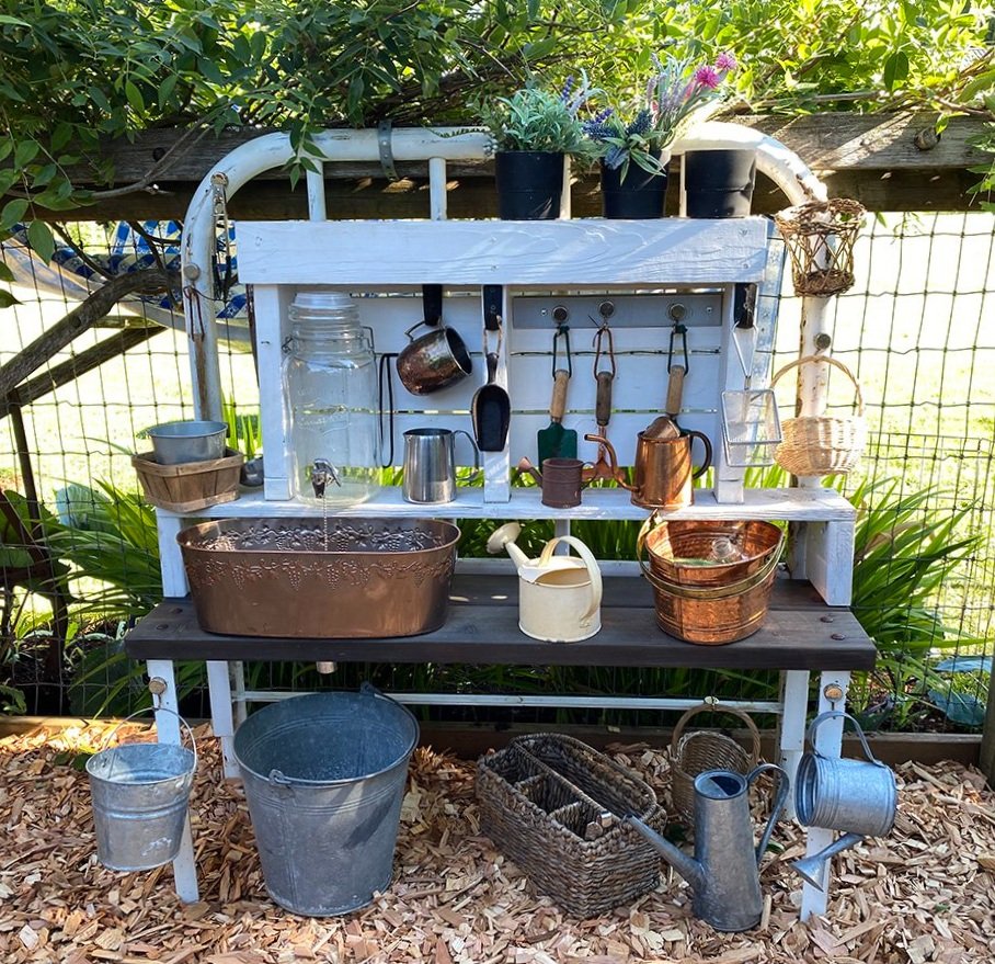 Thrifted Treasure Series Part 11 - Child's Potting Bench DIY — Made on 23rd