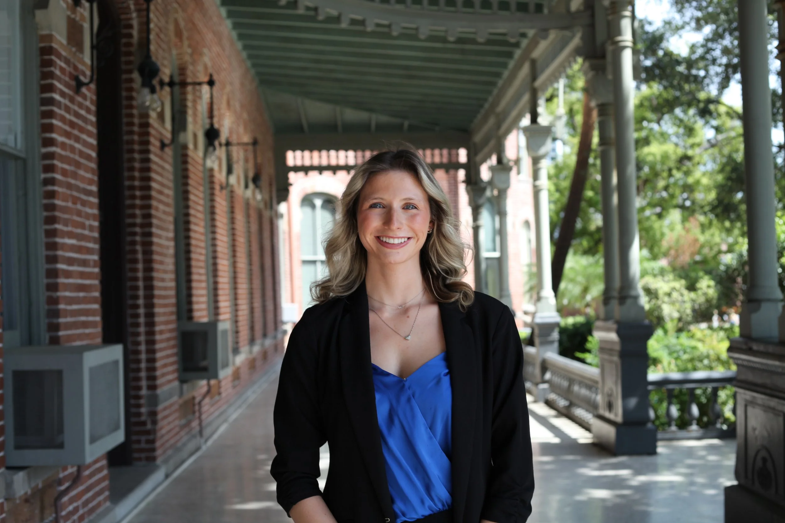 Molly Milton Headshot