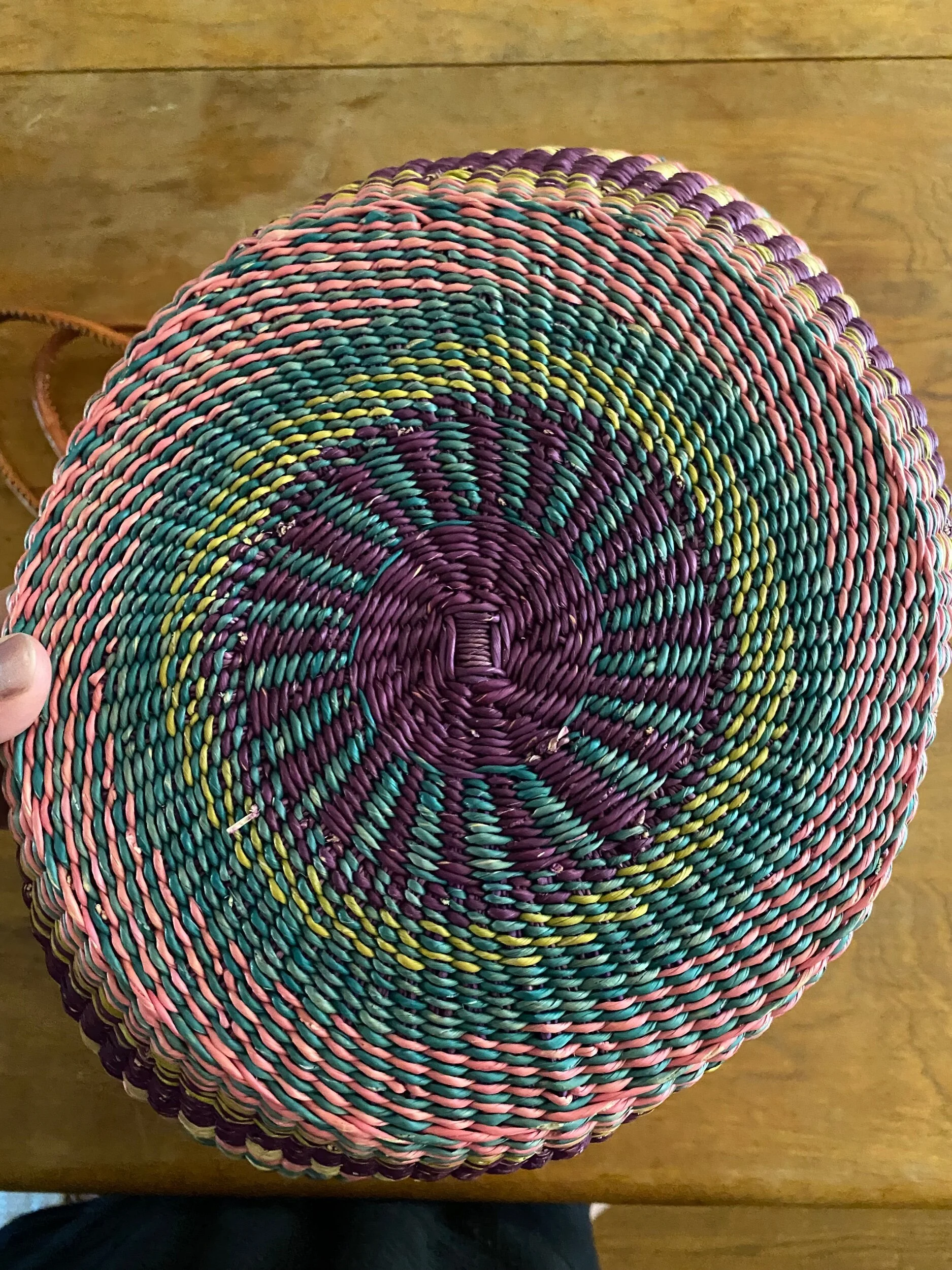 E2E330A8-7B2D-4A52-8C6A-3F7D8D990604