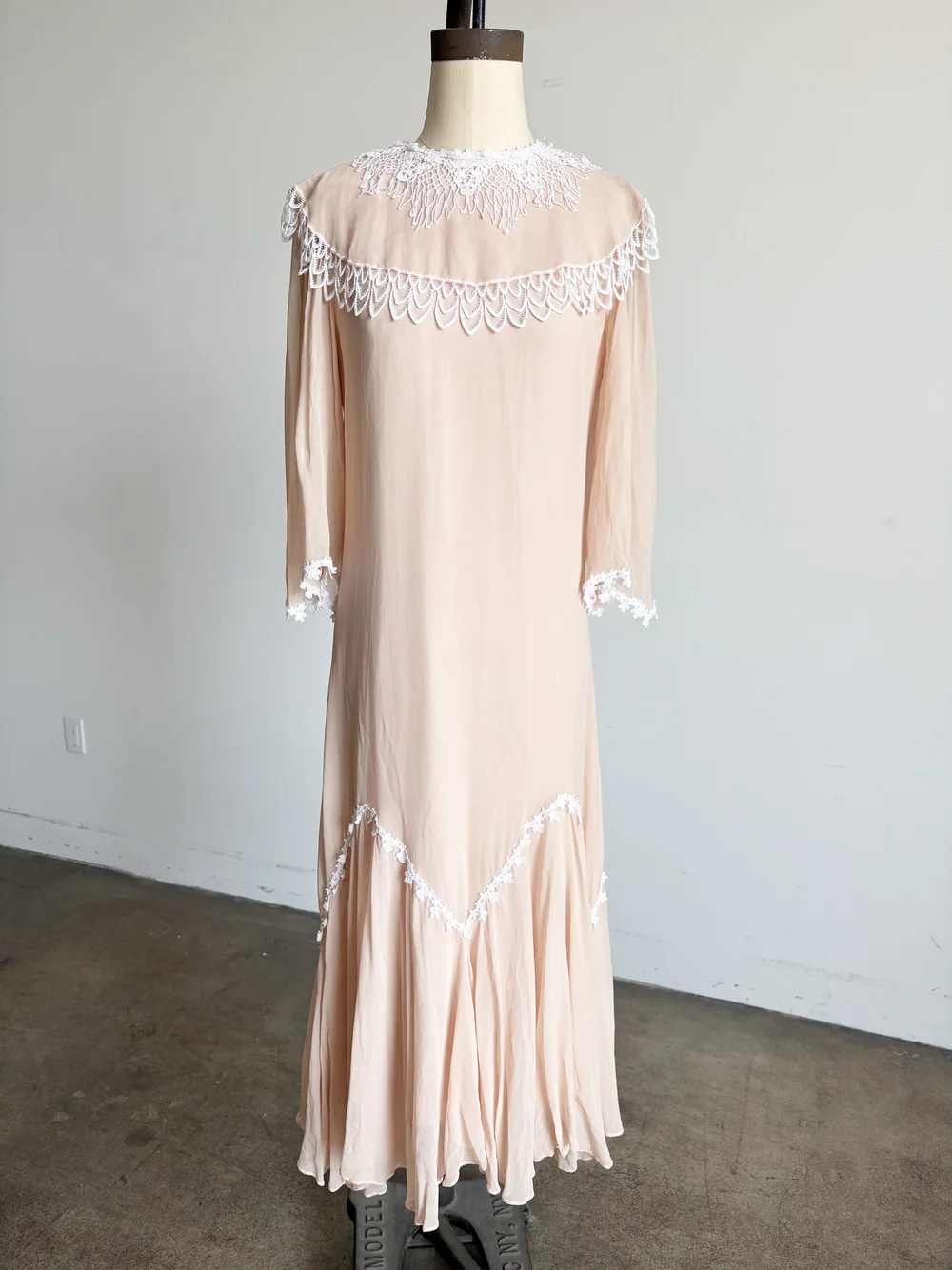 Silk Jessica McClintock Dress  We Move Vintage