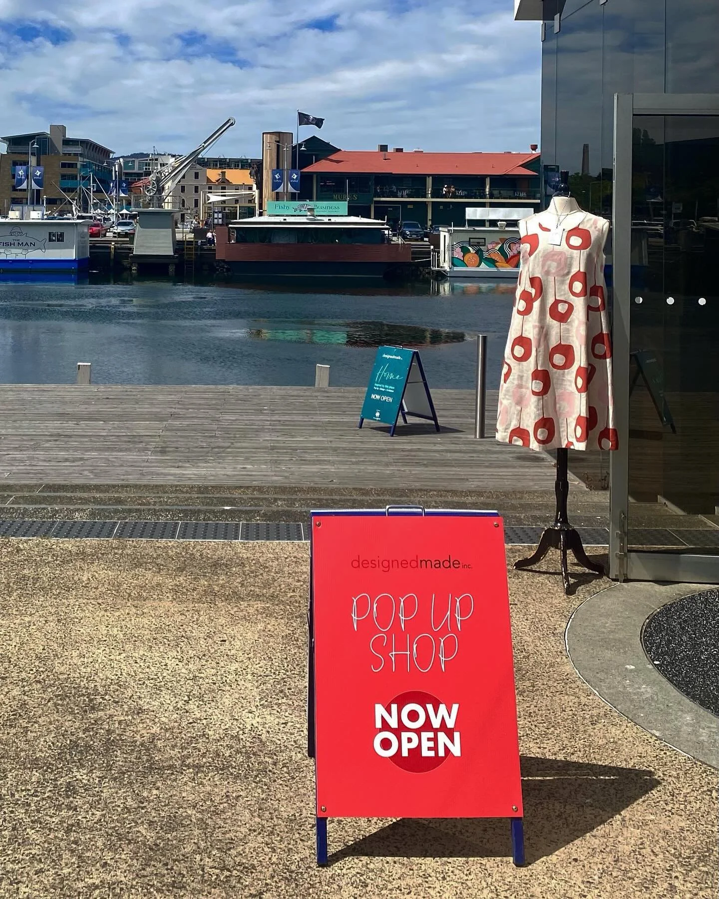 That&rsquo;s a wrap !
Home inspired by this place at the waterside pavilion from @designedmadetas Pop up and exhibition is done for the year.
If you popped by let me know what you thought.

#community #creative #hobart #tasmania #tasmanian #artanddes