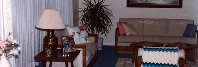 9998c38b6c9af89b-forprintinggardenapartmentfront.jpg