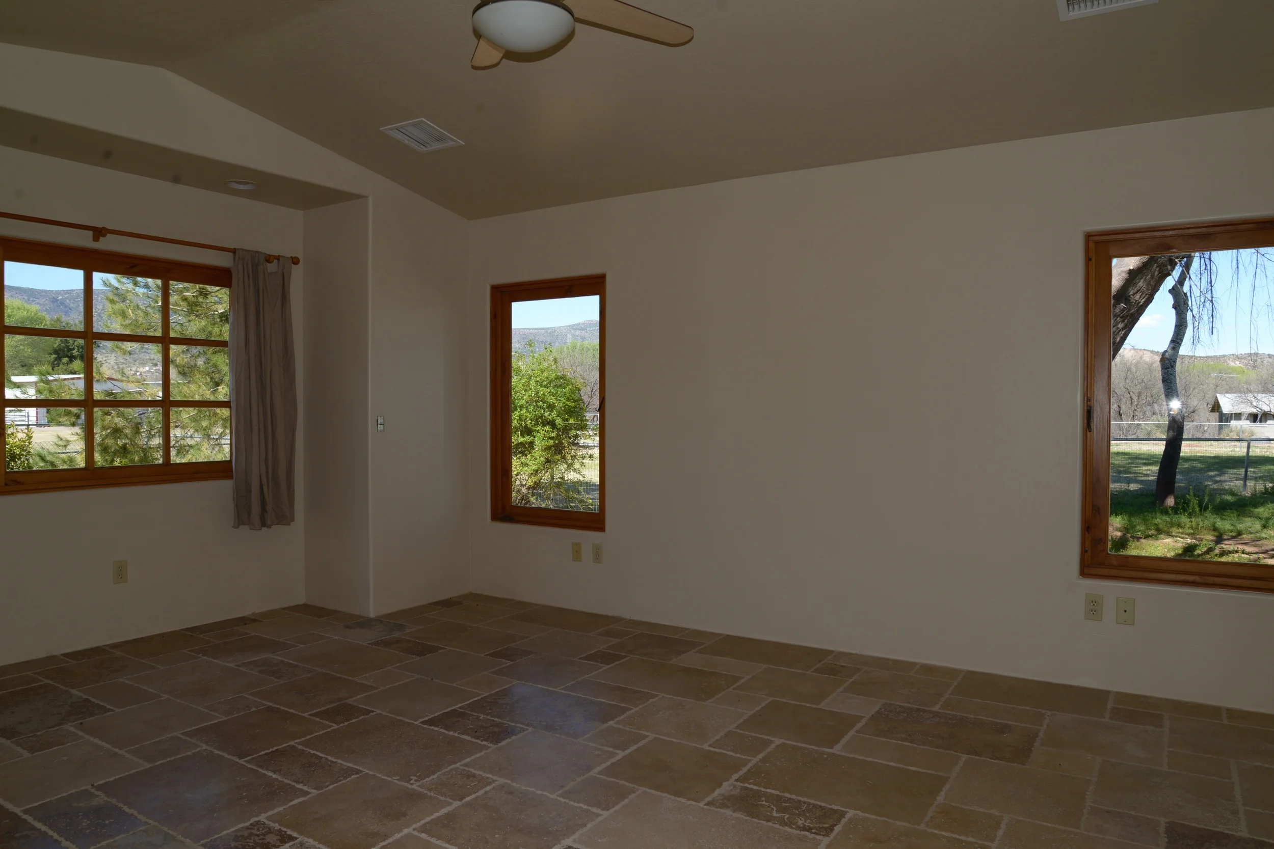 Master Bedroom.jpg