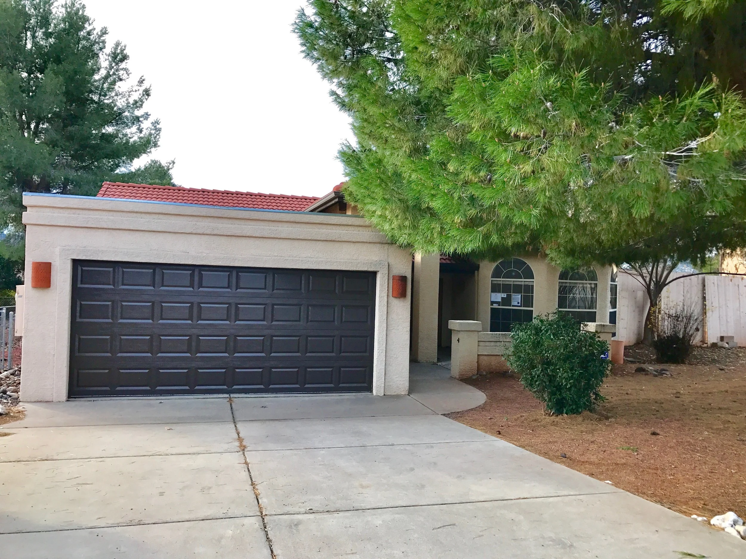 garage.jpg