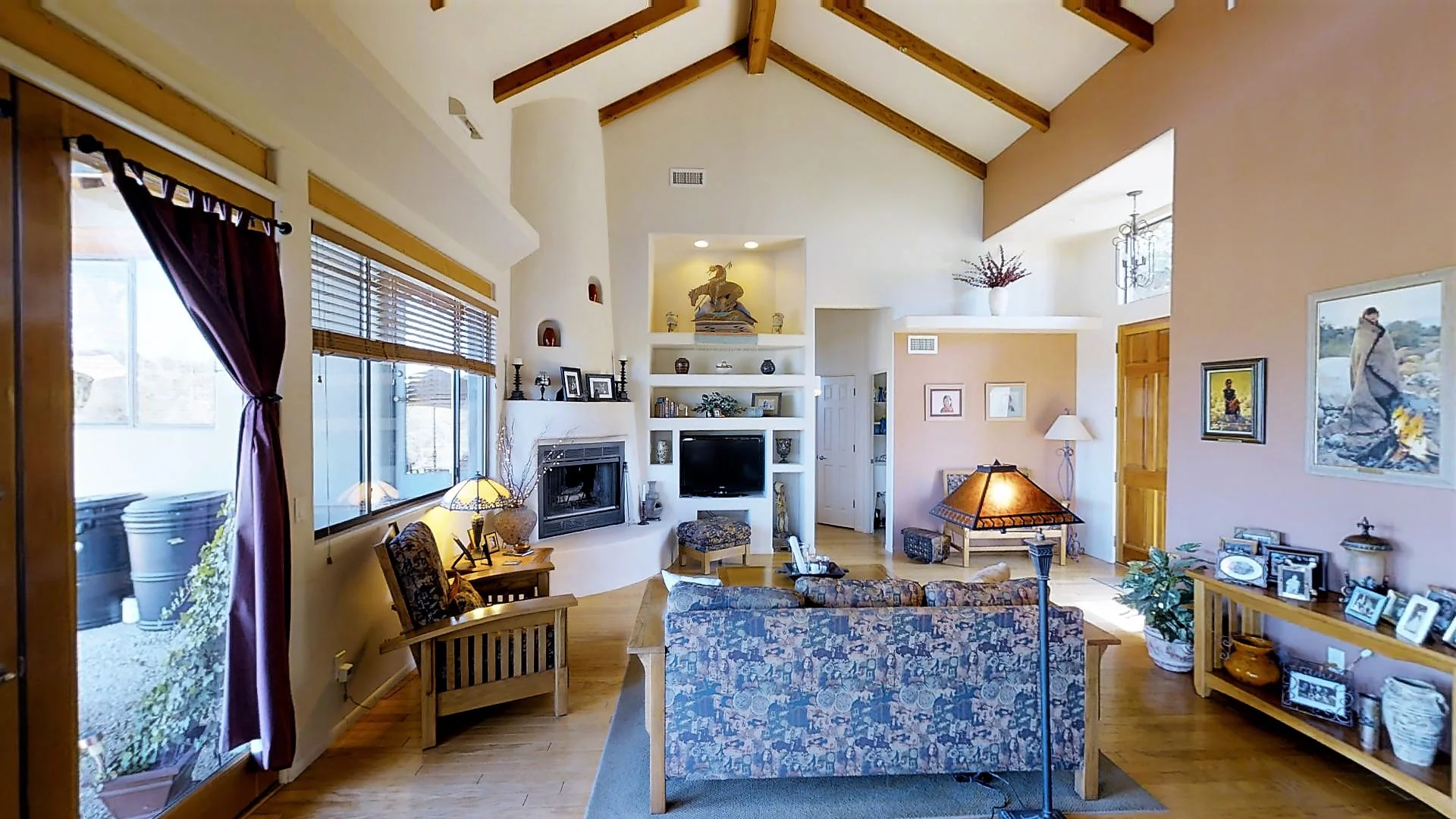 GREAT ROOM 1.jpg