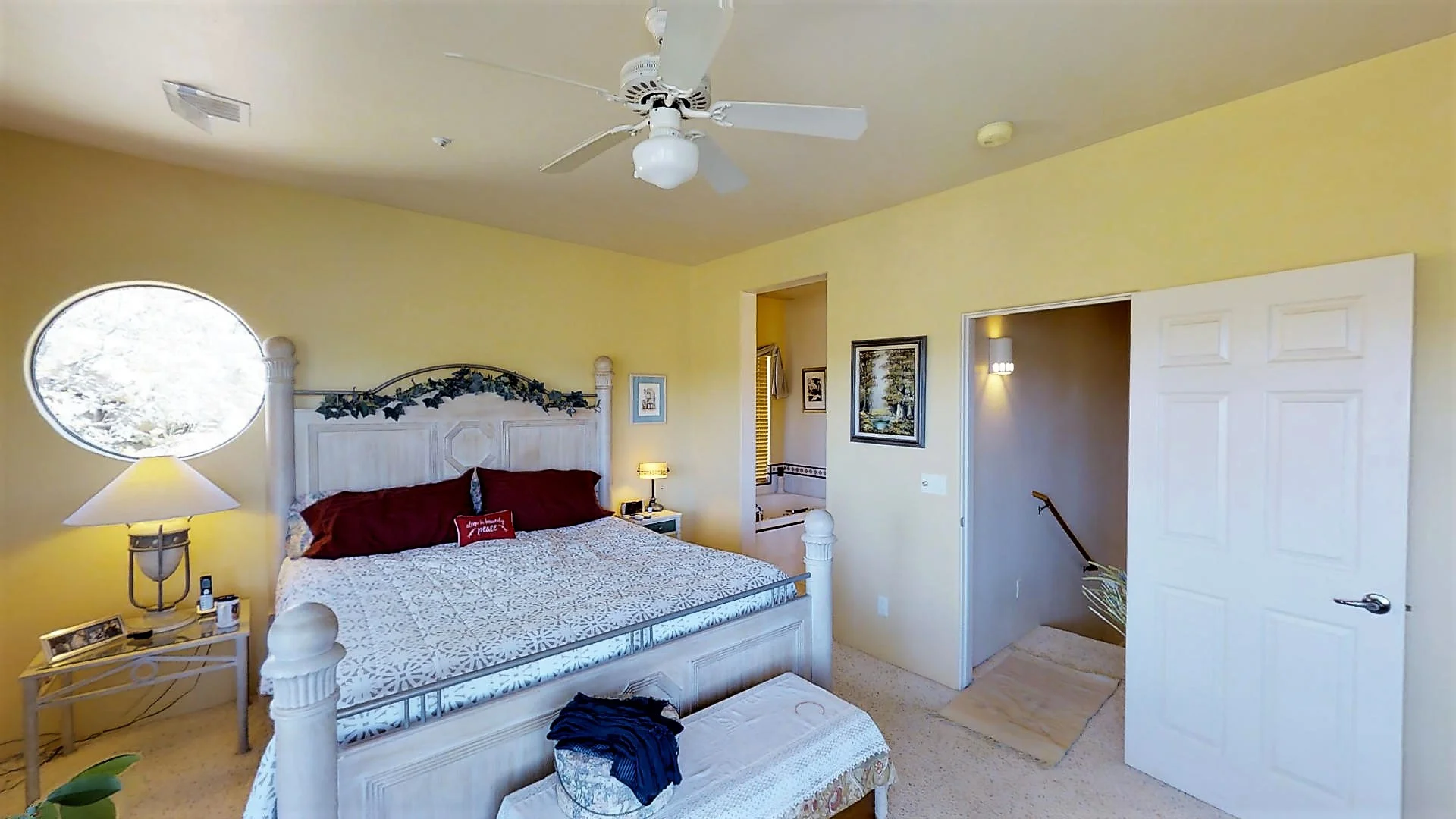 MASTER BEDROOM 1.jpg