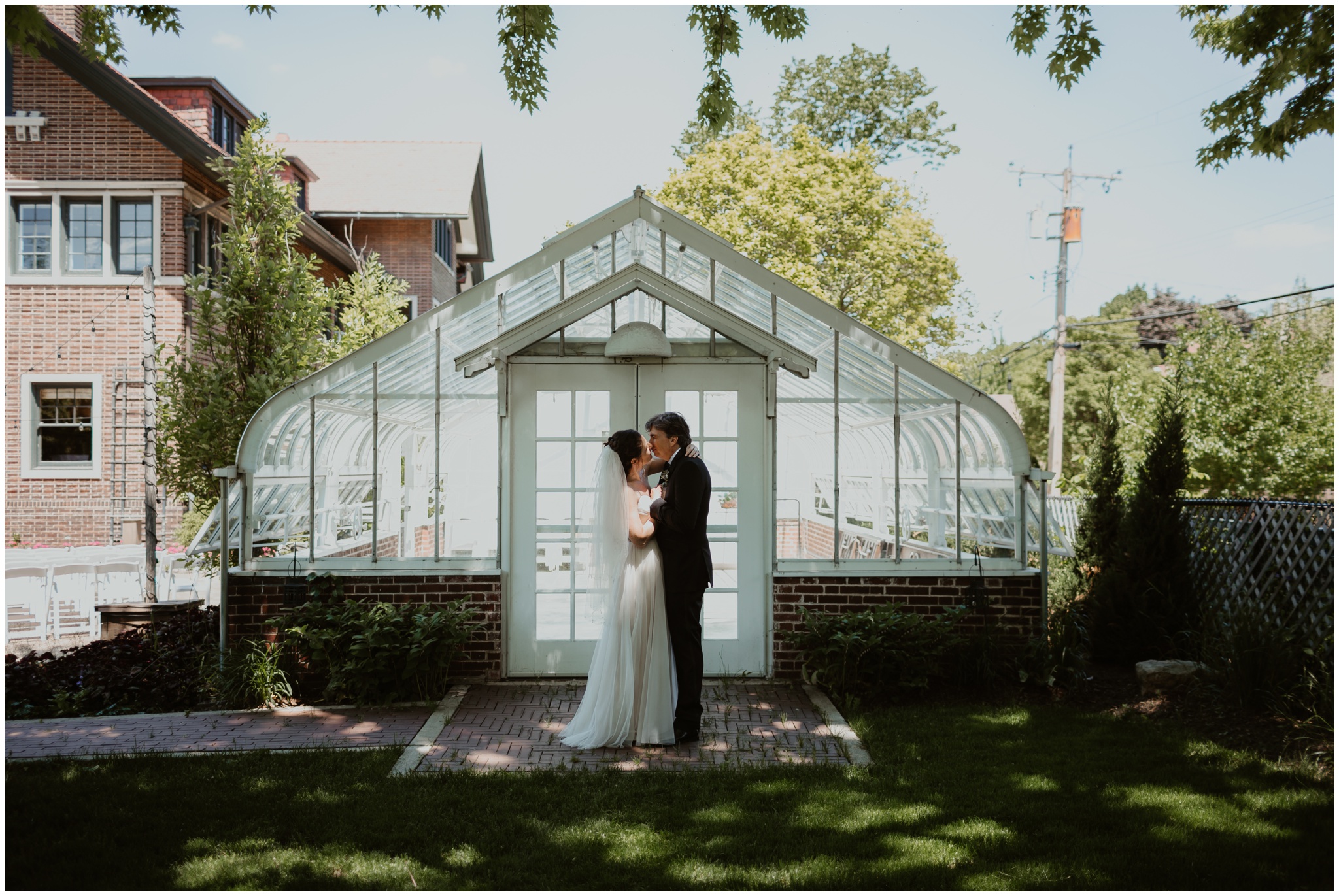 The Morros Chicago Wedding Photography Emma and CJ Oak Park Cheney Mansion Wedding_0140.jpg
