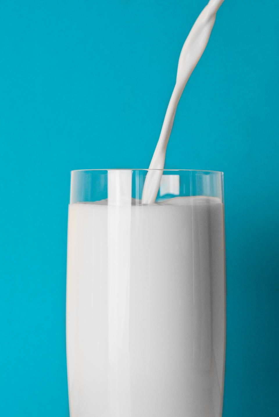 Odours are detected through the nostrils or through the mouth when chewing a food (known as the retronasal route). When you can't smell or perceive odors via the retronasal route, your ability to taste food diminishes greatly.