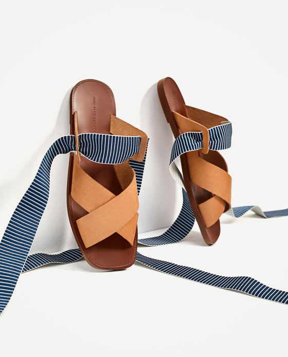 Leather slides with interchangeable ribbons