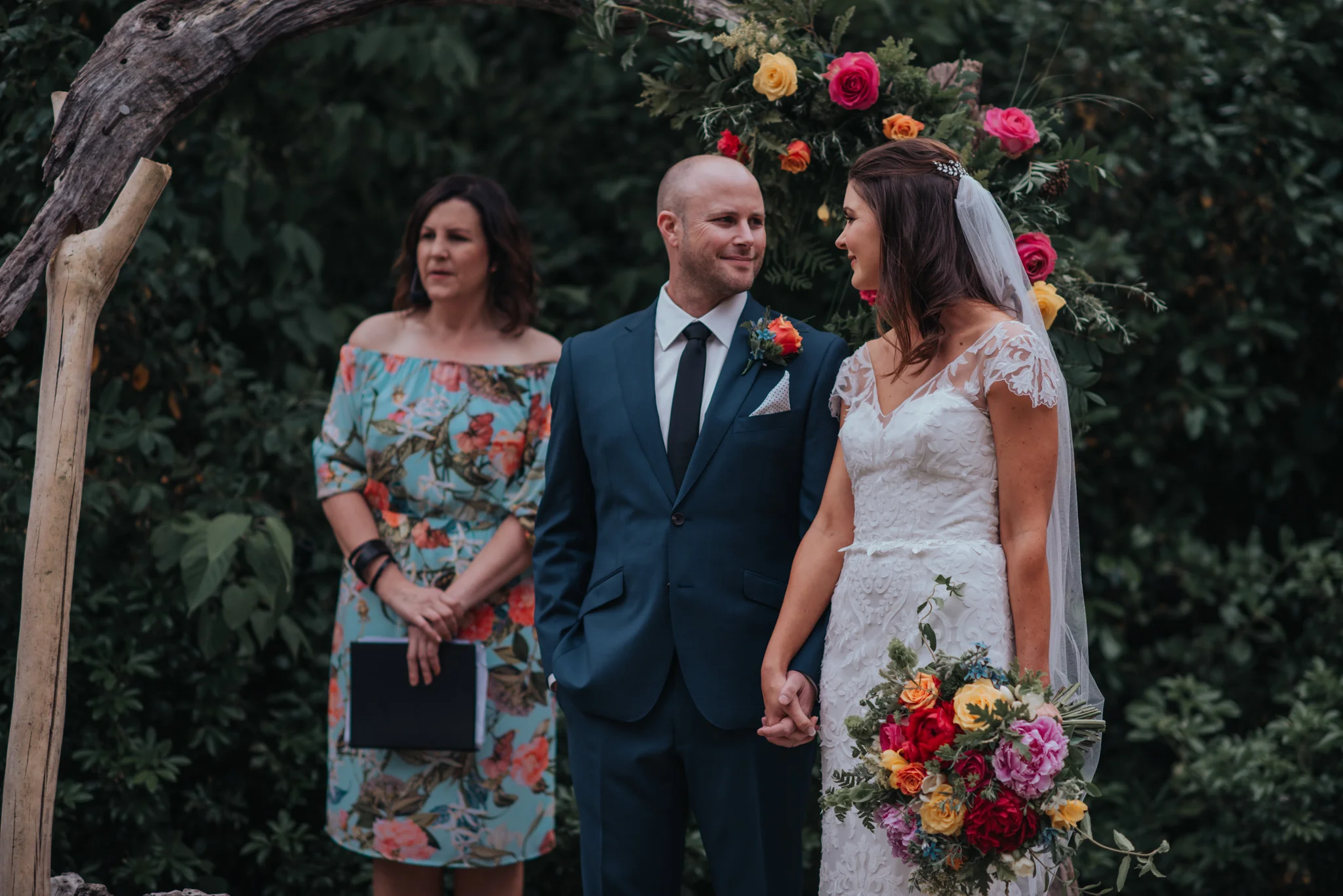 LOVELENSCAPES PHOTOGRAPHY • VISUAL POETRY • NEW ZEALAND WEDDING PHOTOGRAPHER • AUSTRALIAN WEDDING PHOTOGRAPHER • BRISBANE • MELBOURNE • SYDNEY • HOBART • TARUREKA ESTATE • ANNA CAMPBELL • 114.jpg