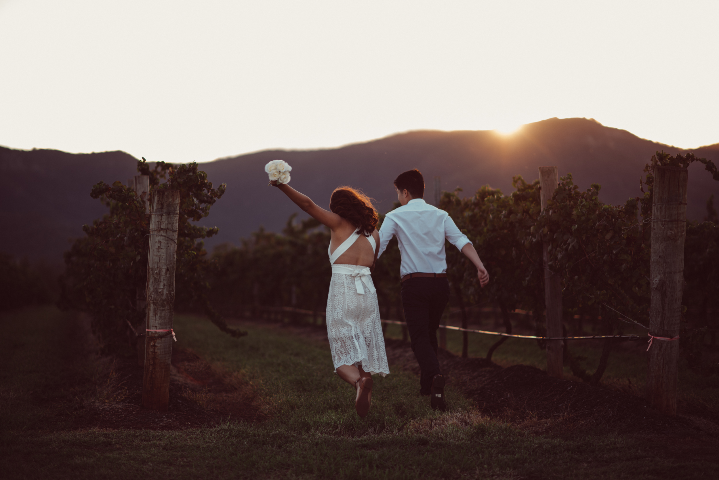 20180310 LOVELENSCAPES PHOTOGRAPHY X THI & ANTHONY • HUNTER VALLEY WINERY ENGAGEMENT PHOTOS • MOBILE SIZE • 26.jpg