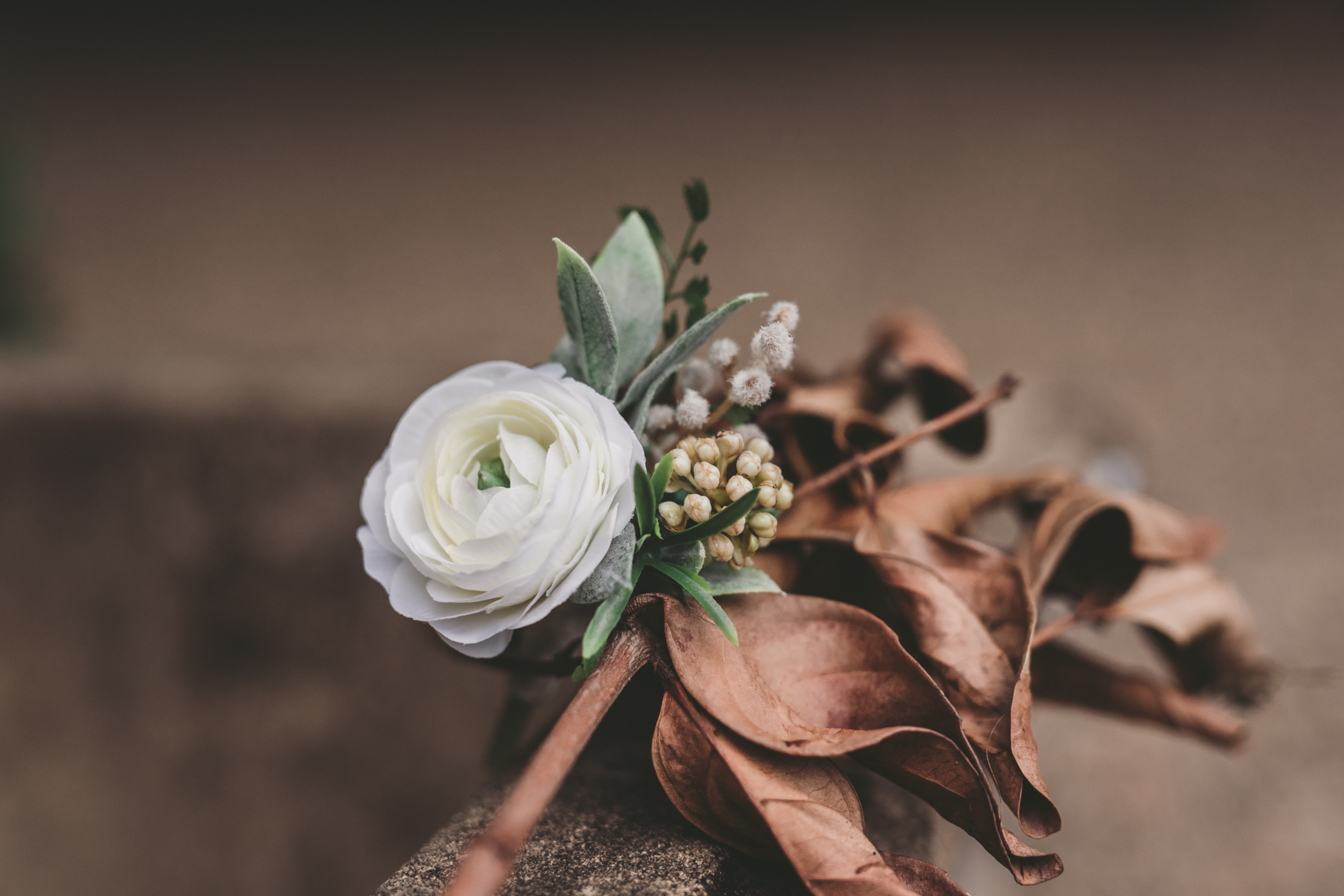 LOVELENSCAPES PHOTOGRAPHY X ANNA CAMPBELL BRIDAL X LEMAE MAKEUP ARTISTRY X BLOOMING LOVELY BOUQUETS X ERIN LIGHTFOOT X LITTLE WHITE COUTURE • 35.jpg