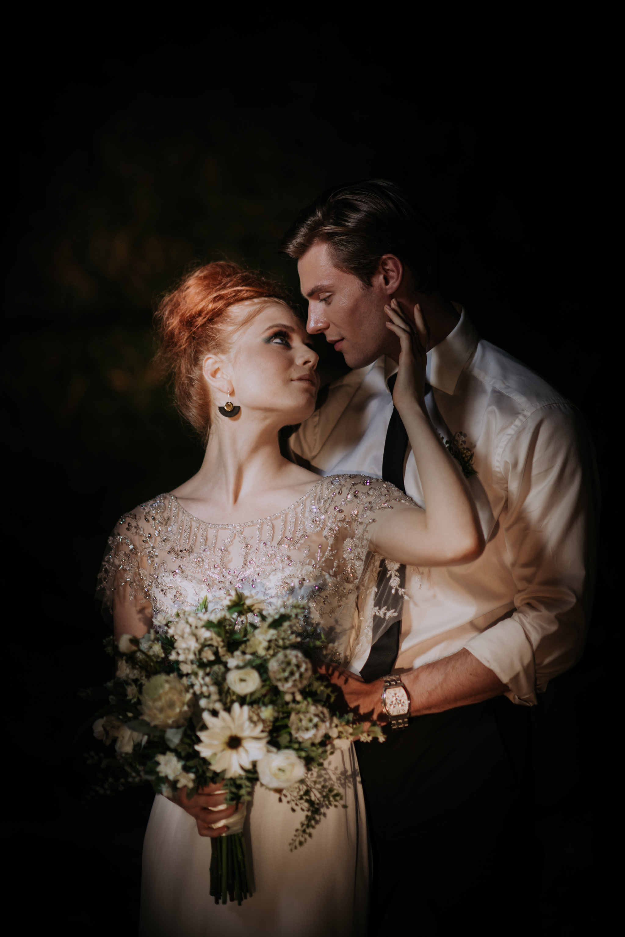 LOVELENSCAPES PHOTOGRAPHY X ANNA CAMPBELL BRIDAL X LEMAE MAKEUP ARTISTRY X BLOOMING LOVELY BOUQUETS X ERIN LIGHTFOOT X LITTLE WHITE COUTURE • 46.jpg