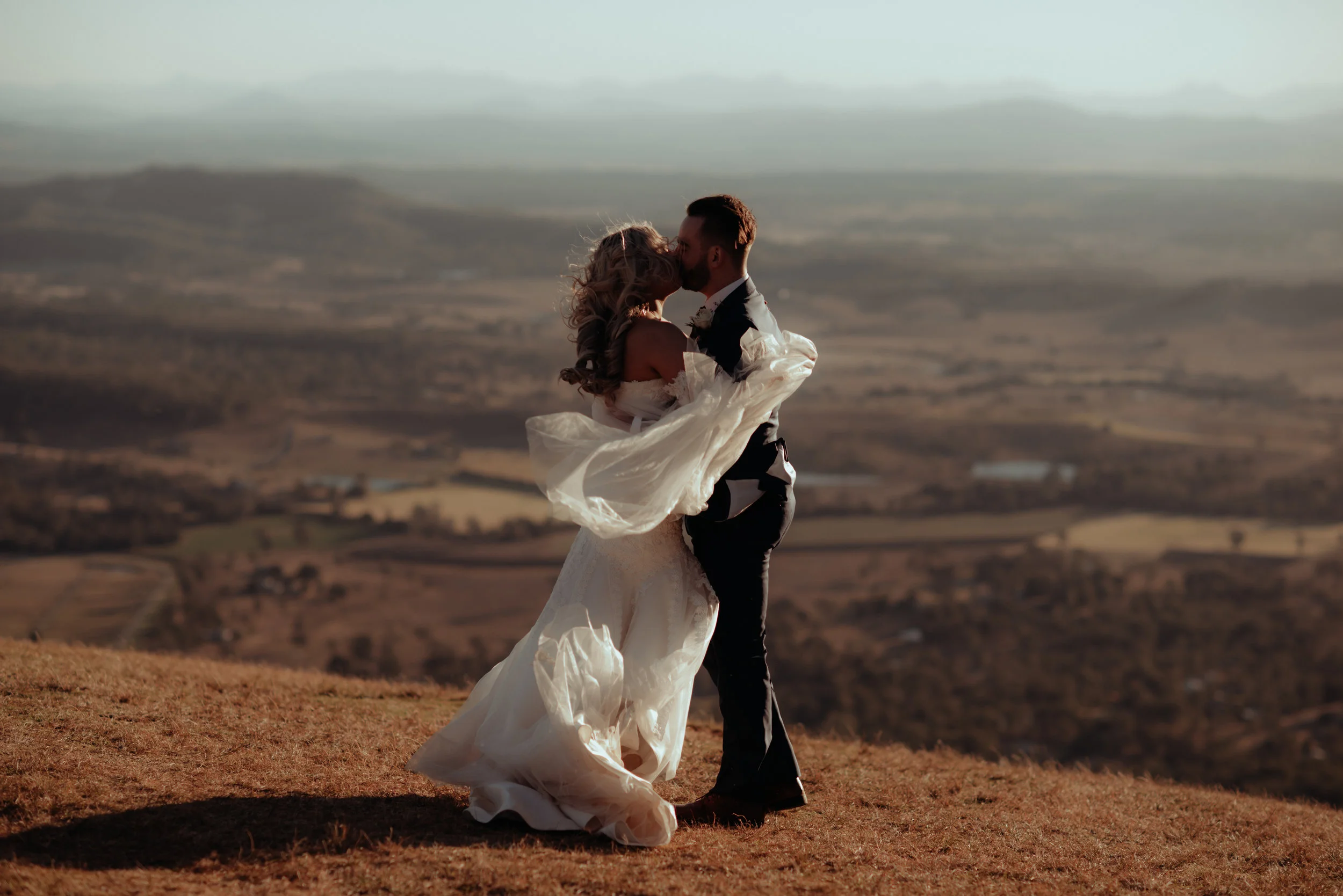 LOVELENSCAPES PHOTOGRAPHY o R+B o CEDAR CREEK LODGES TAMBORINE WEDDING o IVY AND BLEU EVENTS o 2 o 190.jpg