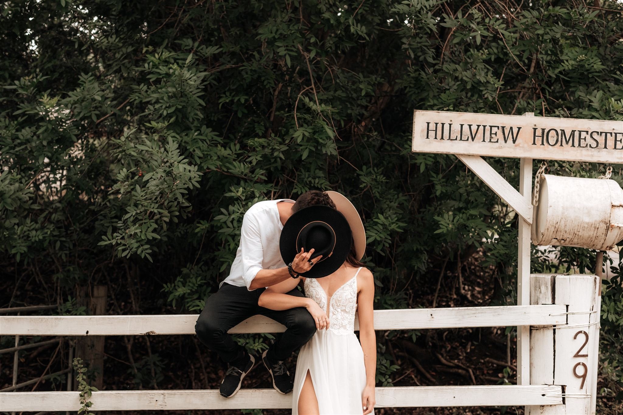 Wedding Photographer Currumbin Hillview Dairy Gold Coast