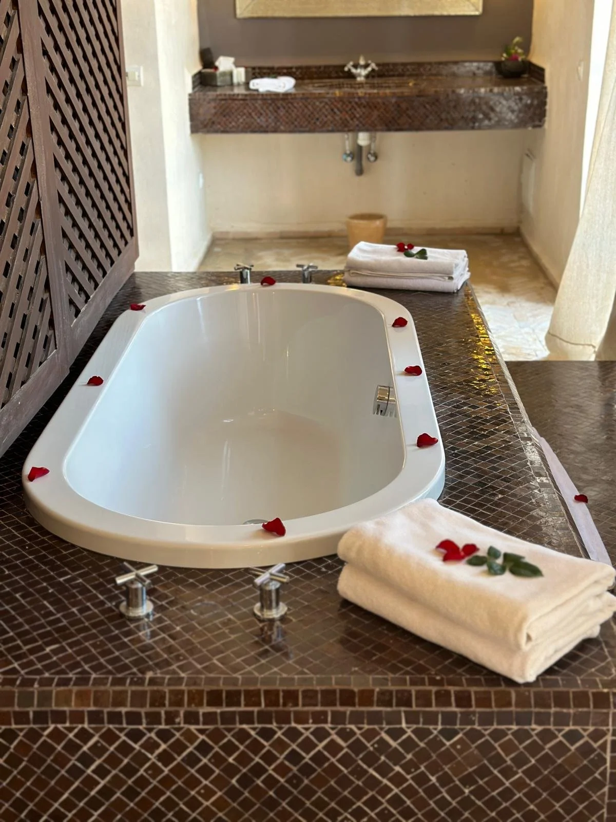 Villa Coco Bathtub Suite Capaldi Hotel.jpeg