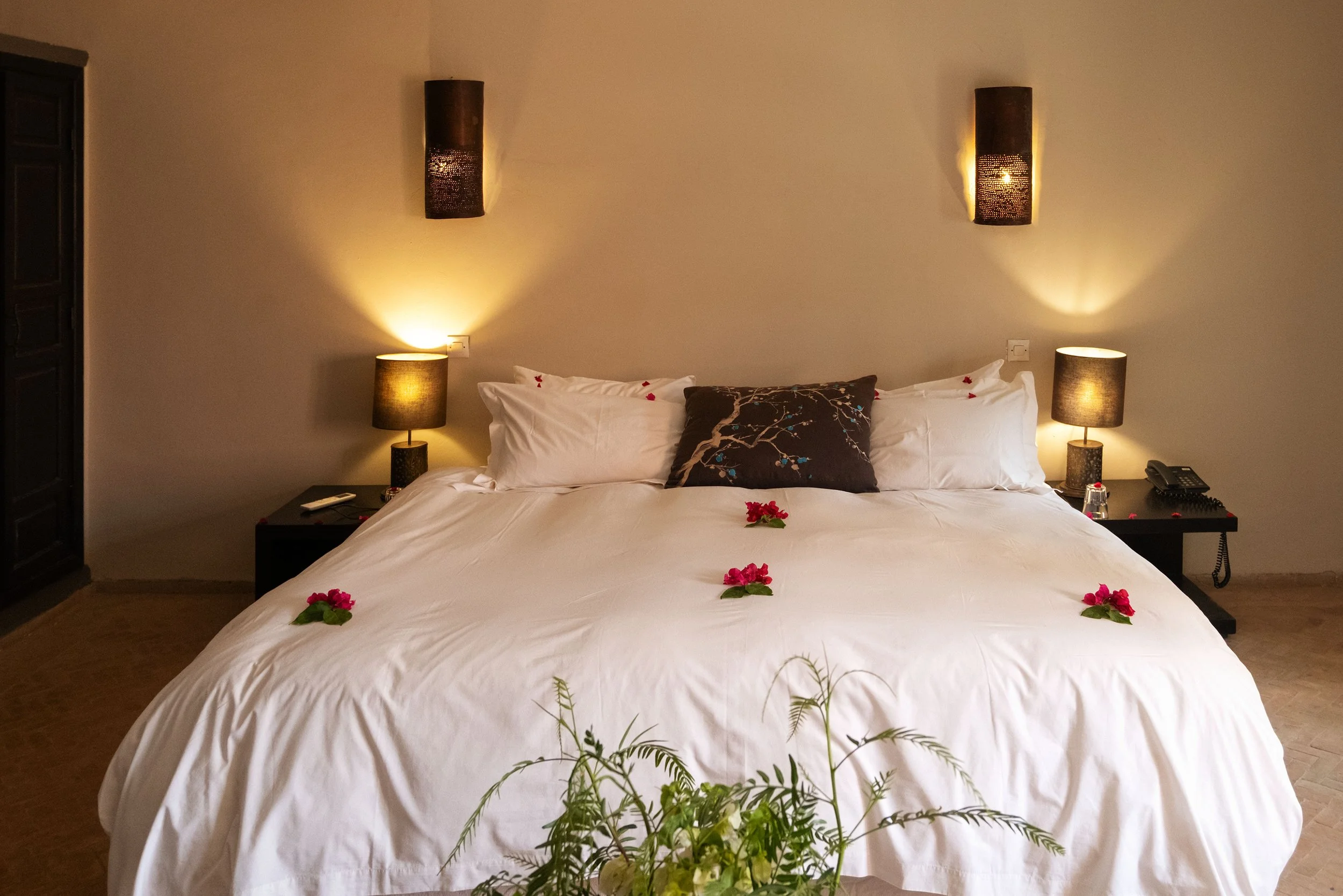 Farmhouse with terrace Bedroom Capaldi hotel.jpg