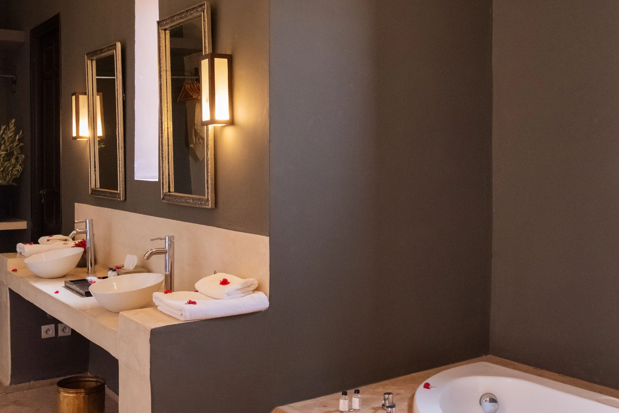 Atlas room Bathroom Vanity Capaldi Hotel.jpg