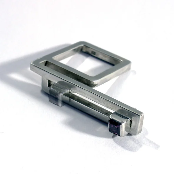 Ring signed by DS, sterling silver, white sapphire, amethyst - construction