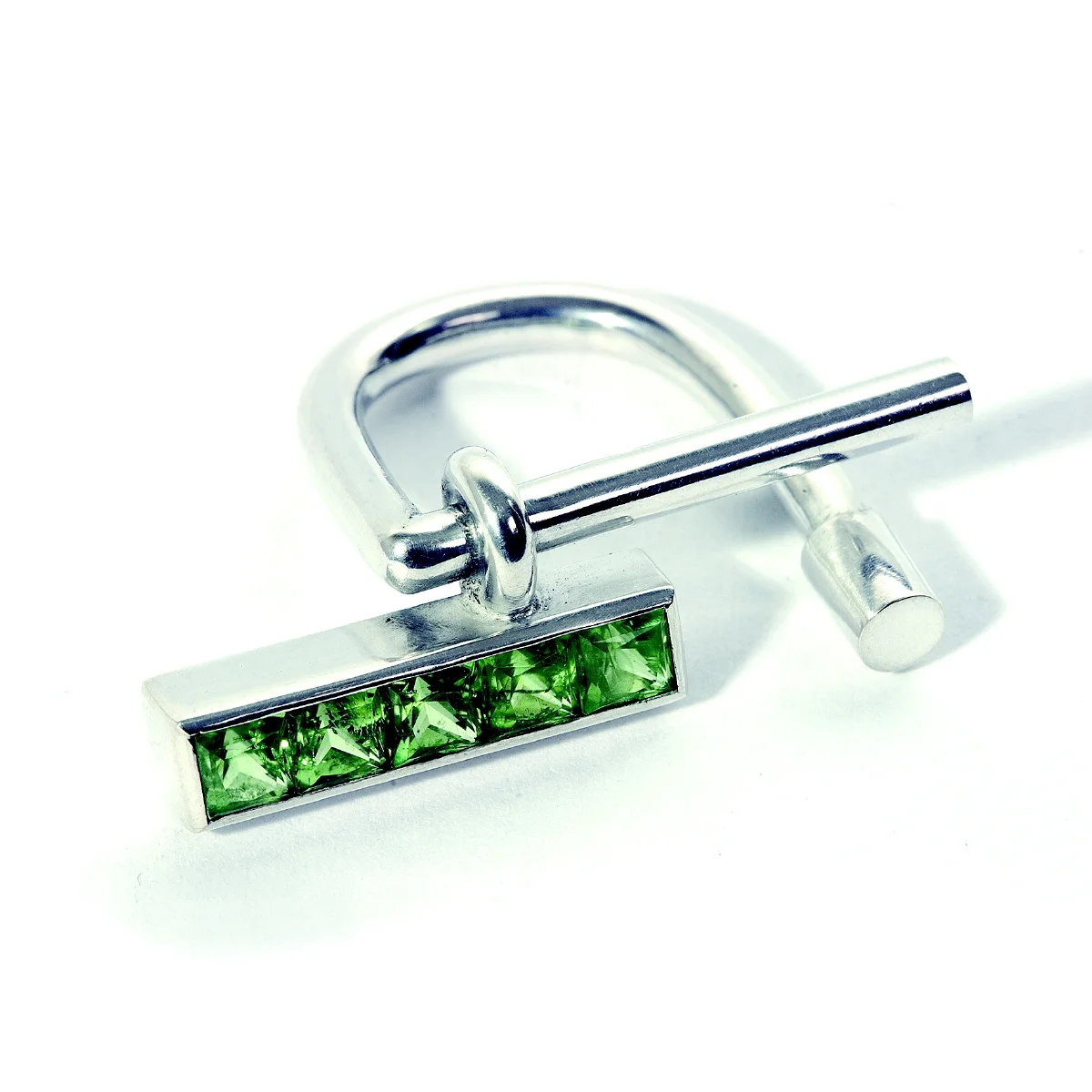  Ring signed by DS, sterling silver, green peridot - construction 