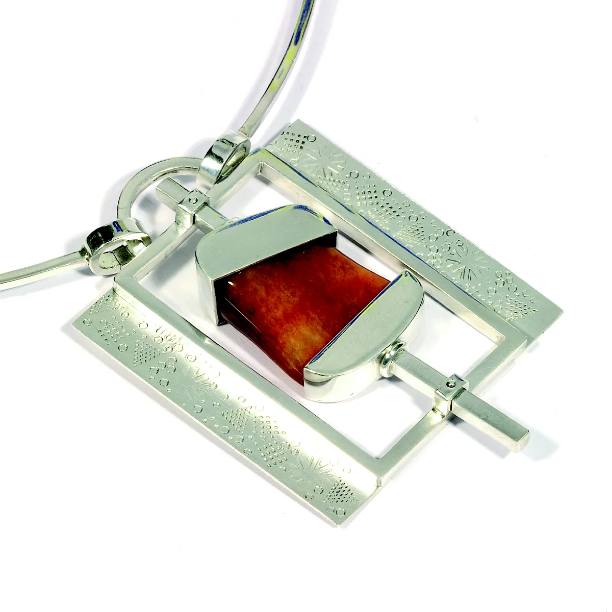  Necklace signed by DS, sterling silver, carnelian - construction 
