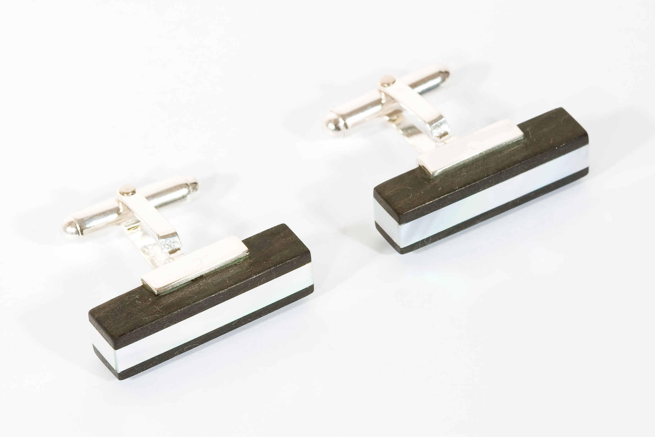  Cufflinks signed by DS, sterling silver, ebony, mother of pearl - construction 