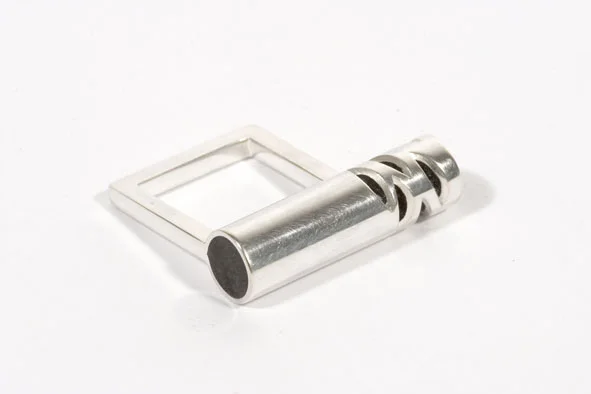 Ring signed by DS, sterling silver, ebony - construction