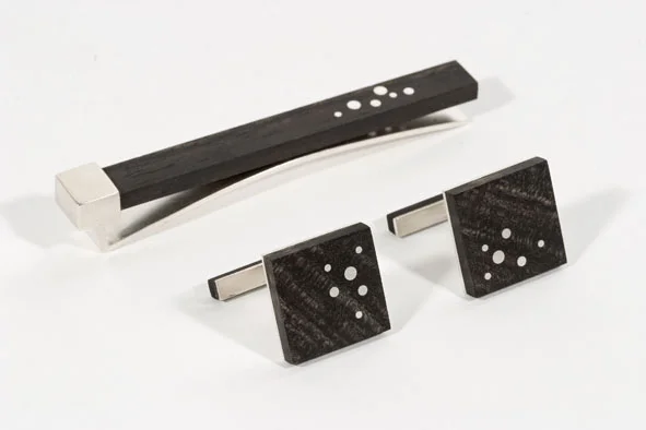 Cufflinks and tie pin signed by DS, sterling silver, ebony - construction