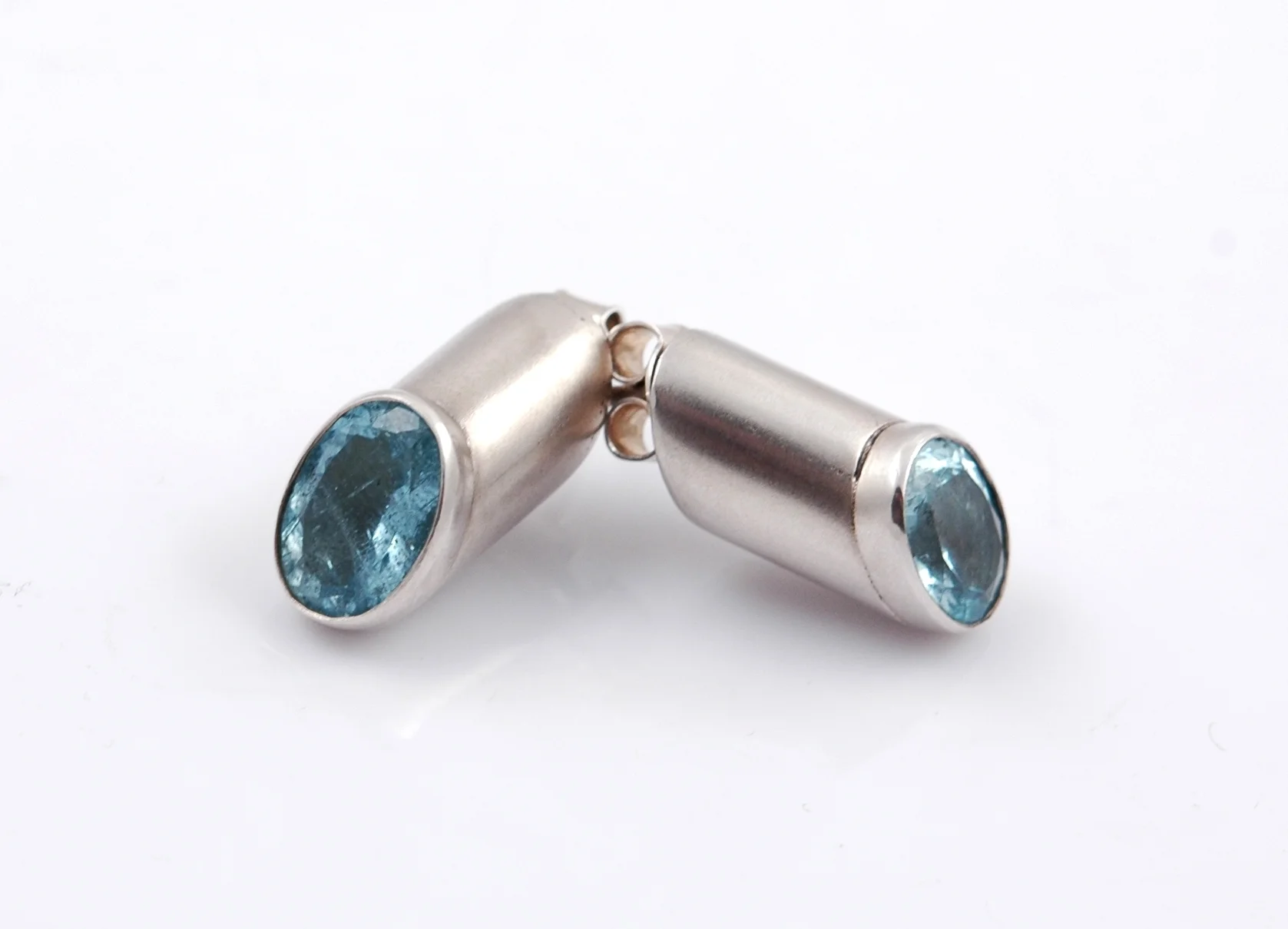  Earrings signed by DS, sterling silver, aquamarine - construction 