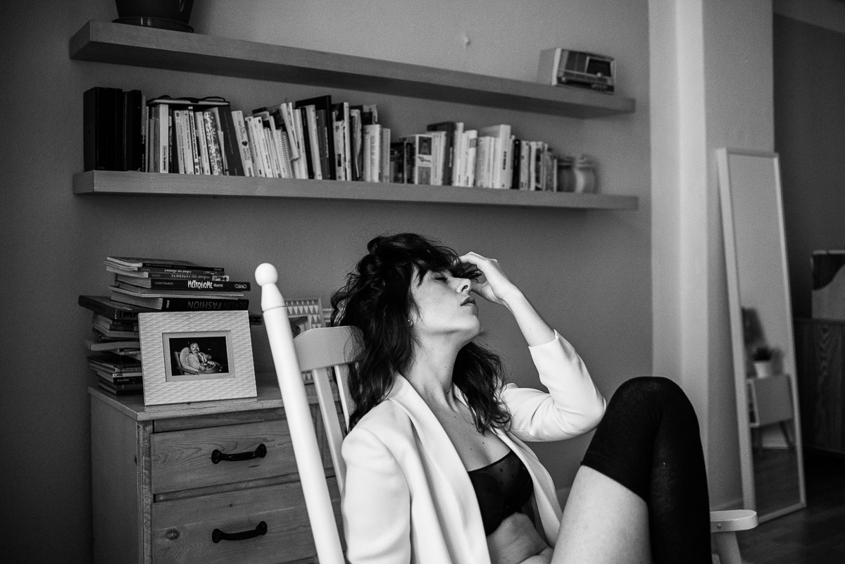 Audrey N&B_Internet (8).jpg
