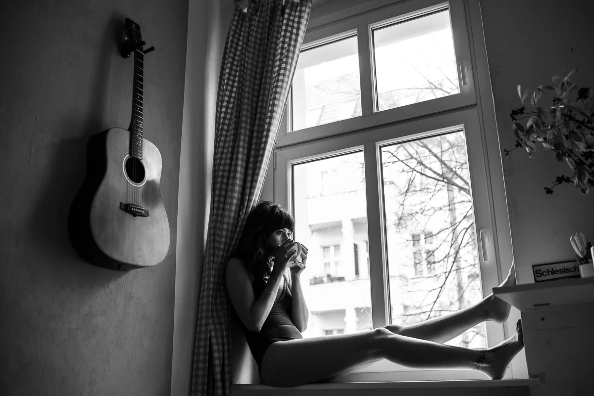 Audrey N&B_Internet (16).jpg