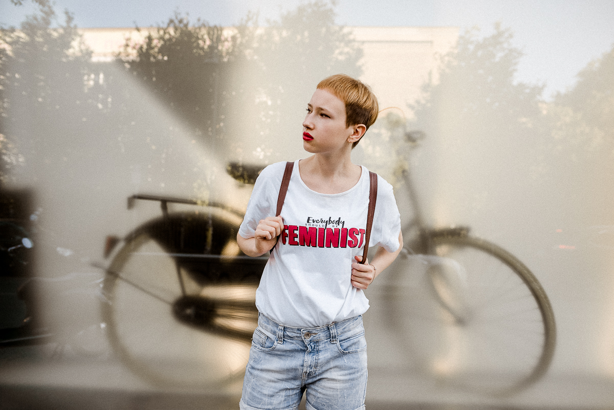 Chloé Desnoyers photographer (1).jpg