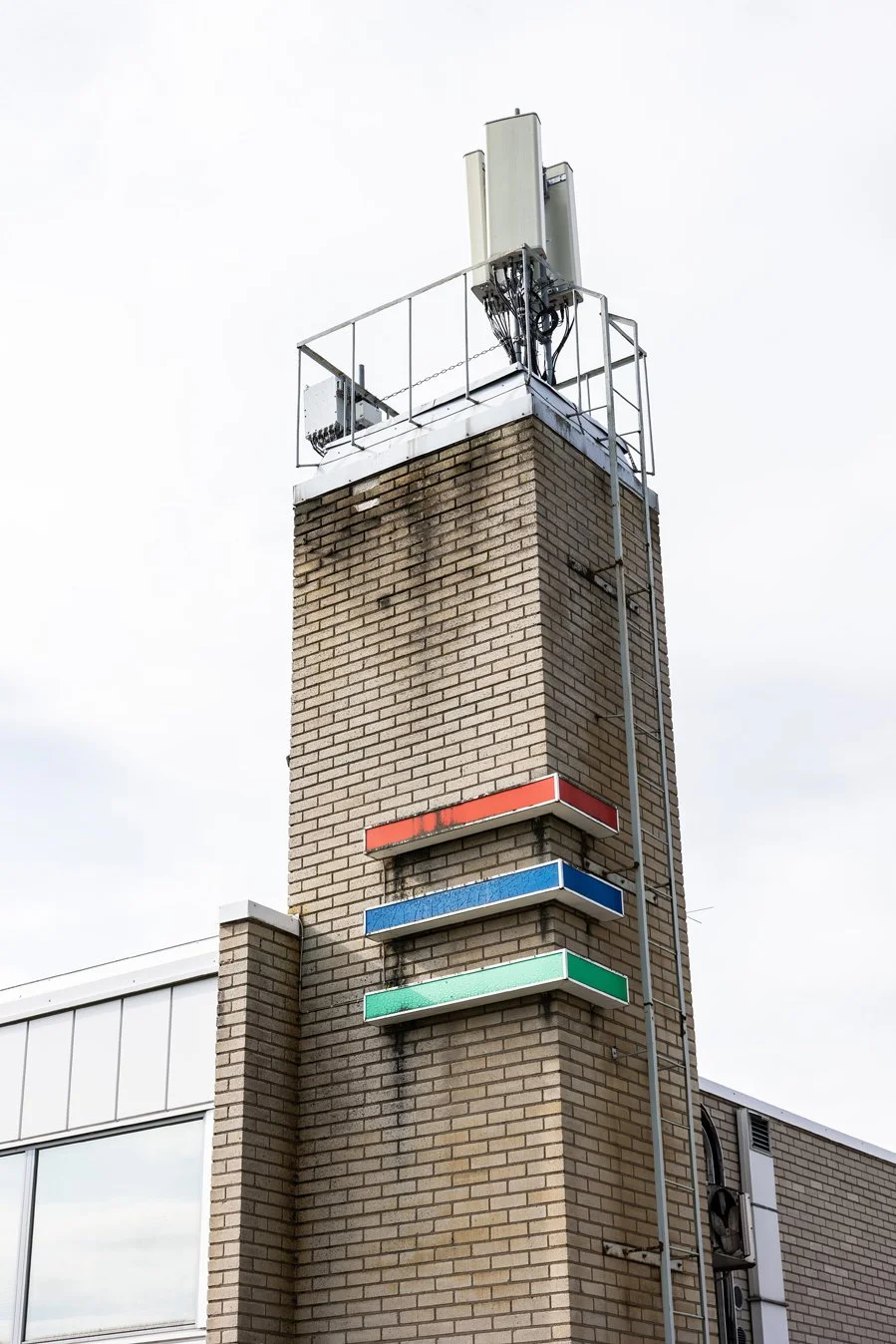 nekala 090925 JR 04.jpg