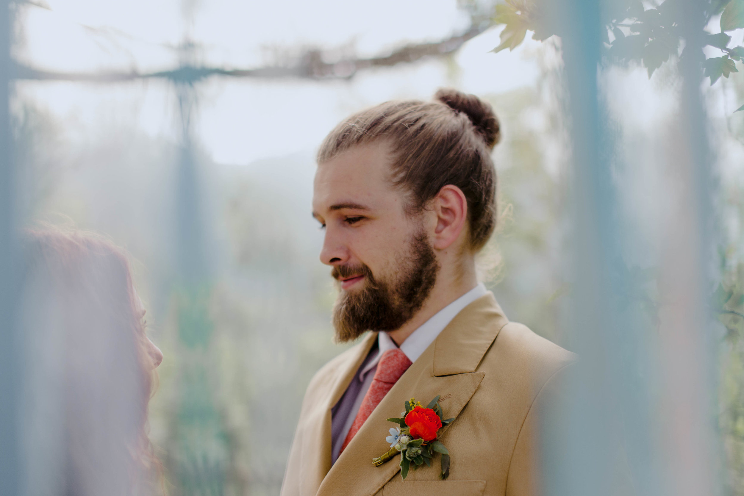 164-STYLEDSHOOT-70sWedding.jpg