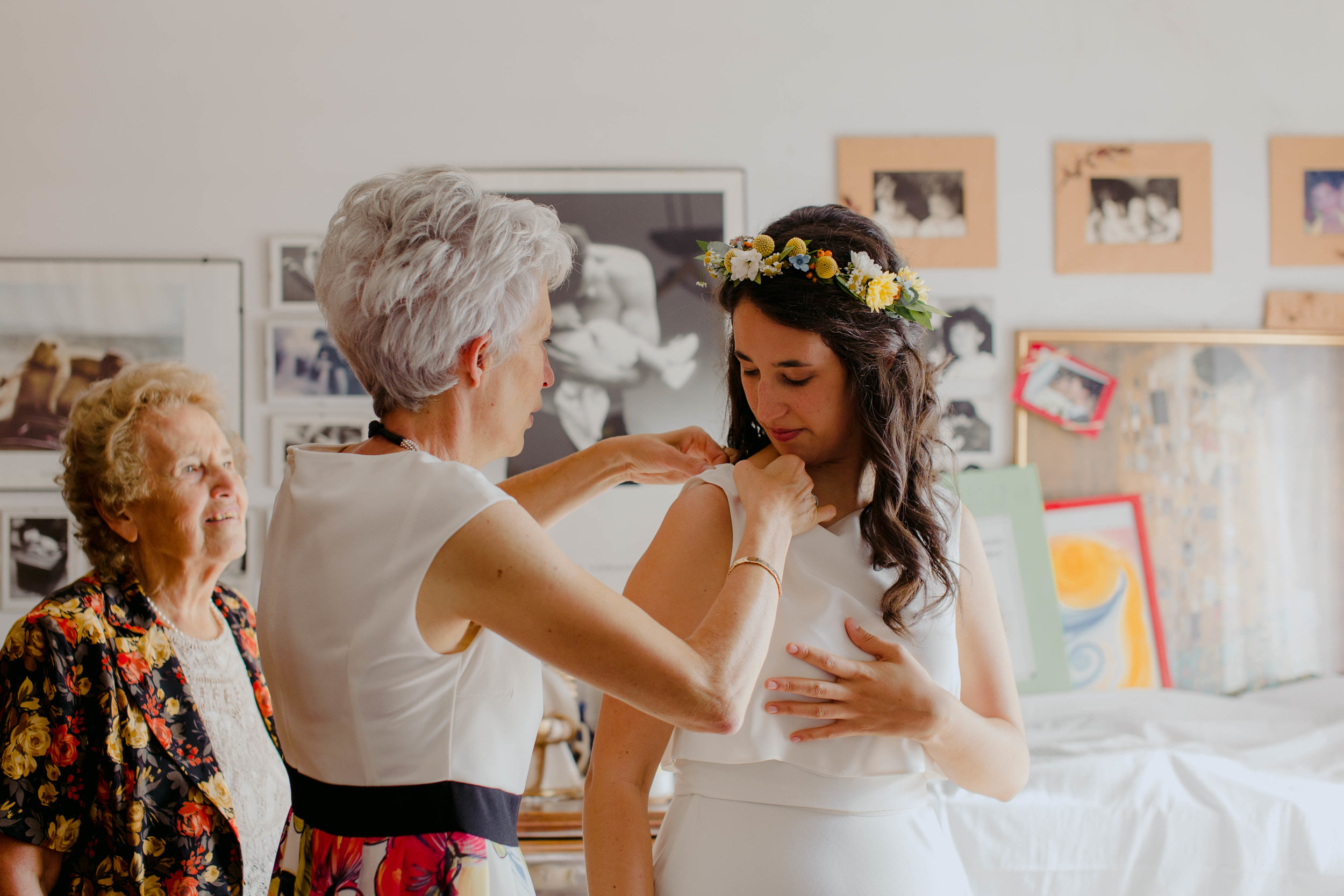 090 - Preparazione sposa.JPG