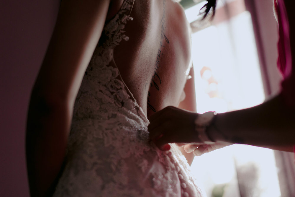 055 - Preparazione sposa.JPG