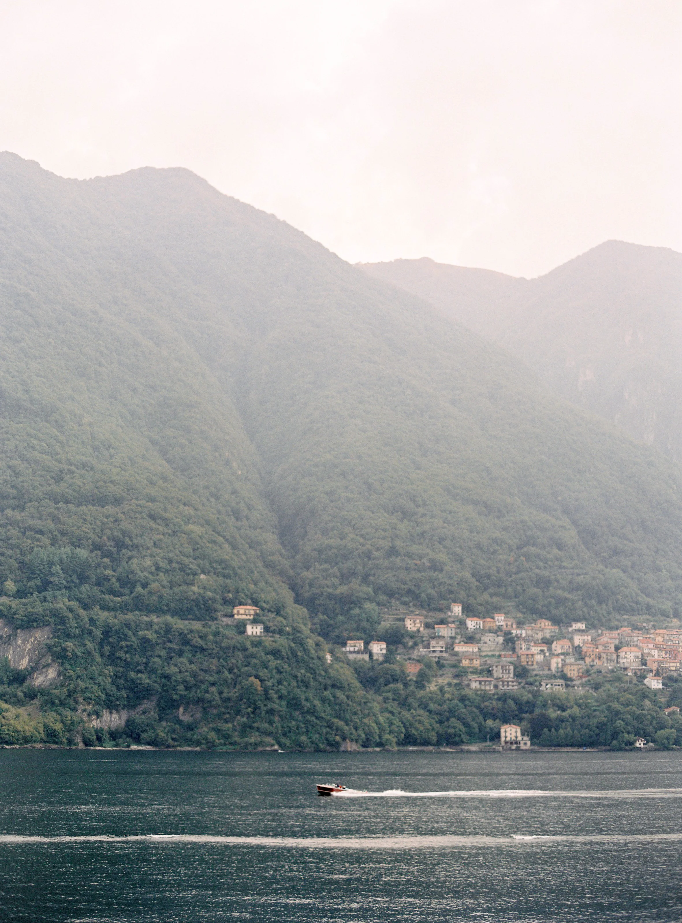 villa_regina_teodolinda_lake_como_nastiavesna_1.jpg