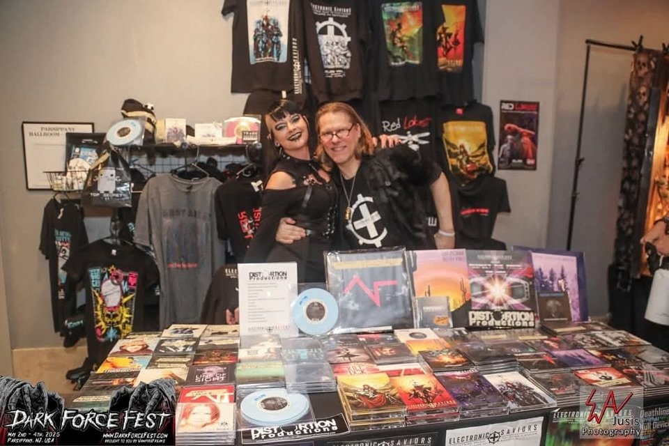 @darkforcefest @gore_jessica_renae @distortionproductions #darkforcefest 🖤 love these photos 🥰🥰