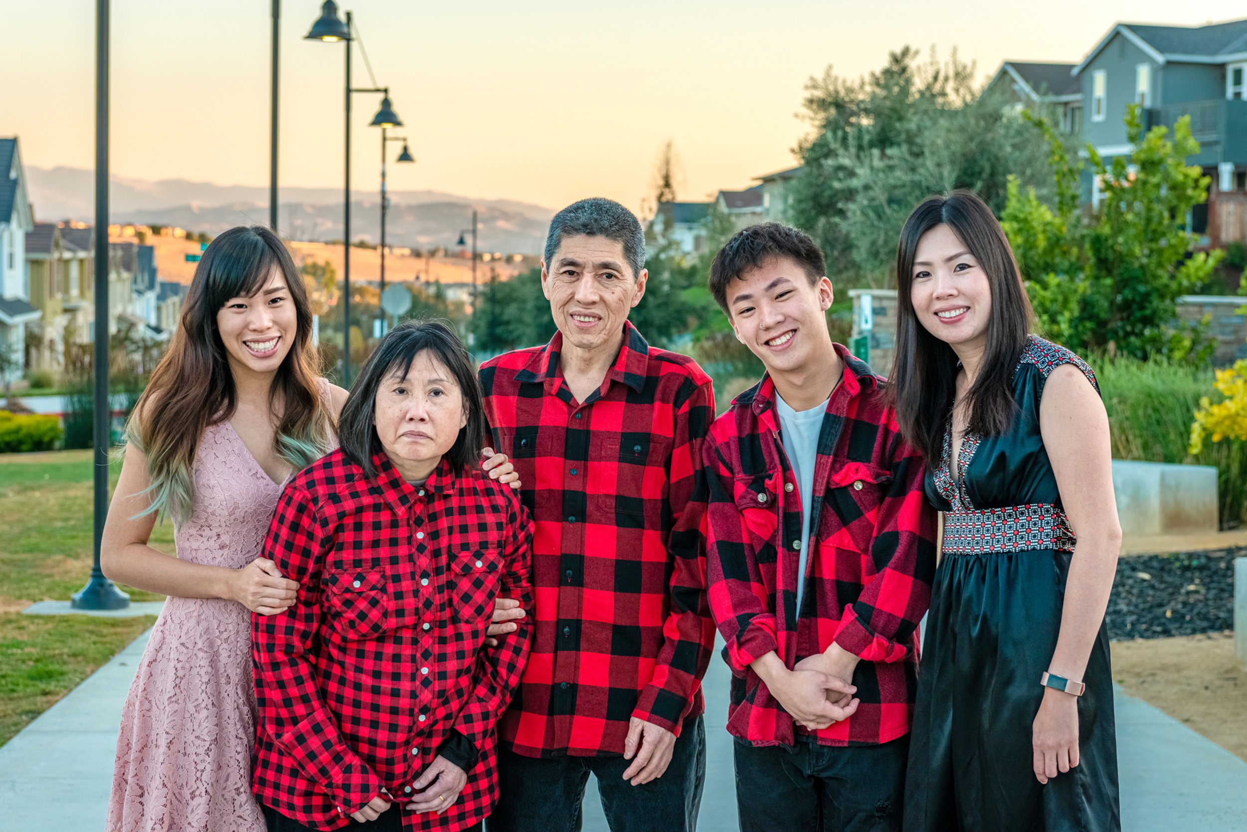 Low Res Lynn Family Photoshoot Sunset_-31.jpg