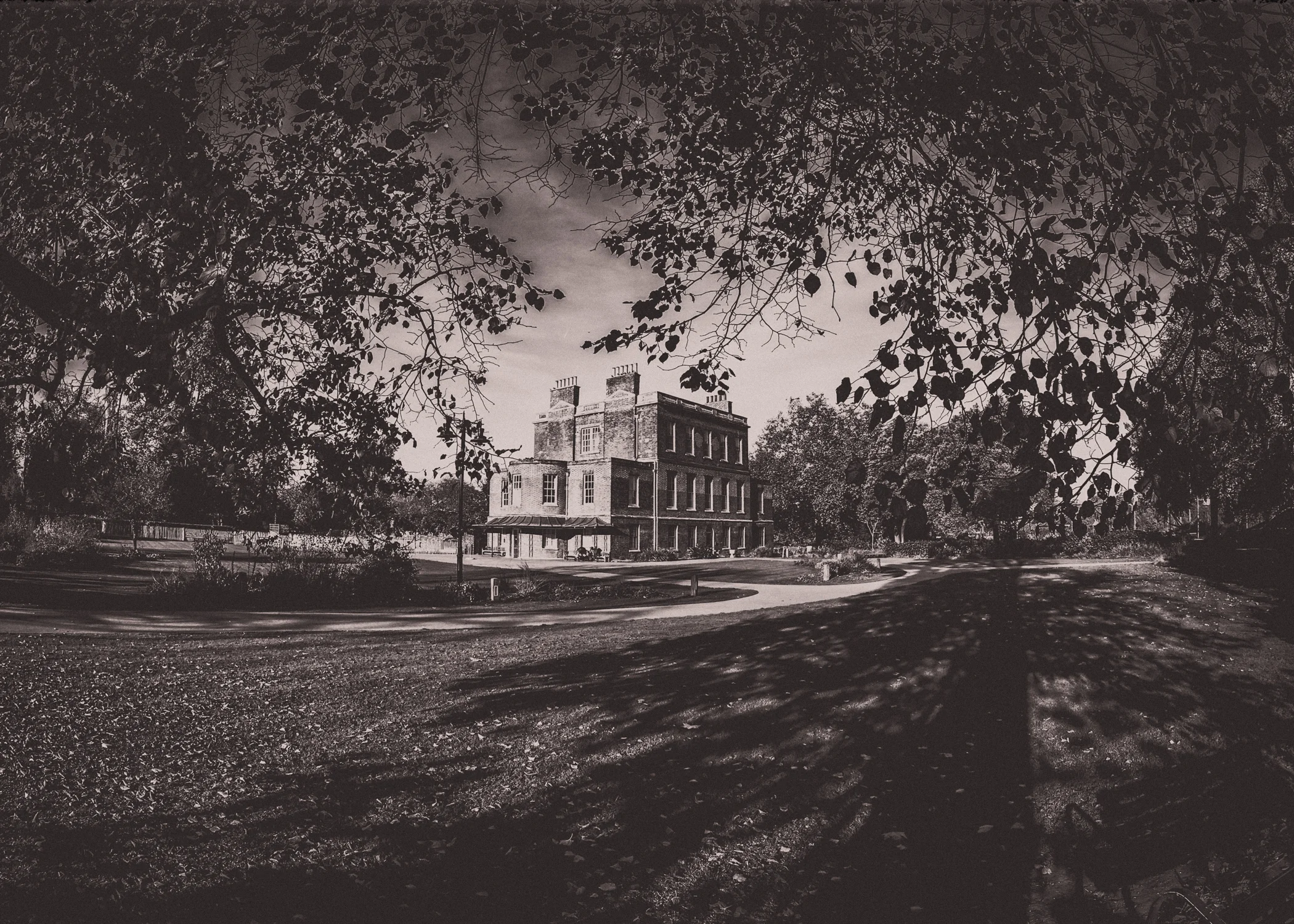 clissoldbw5x7-1.jpg