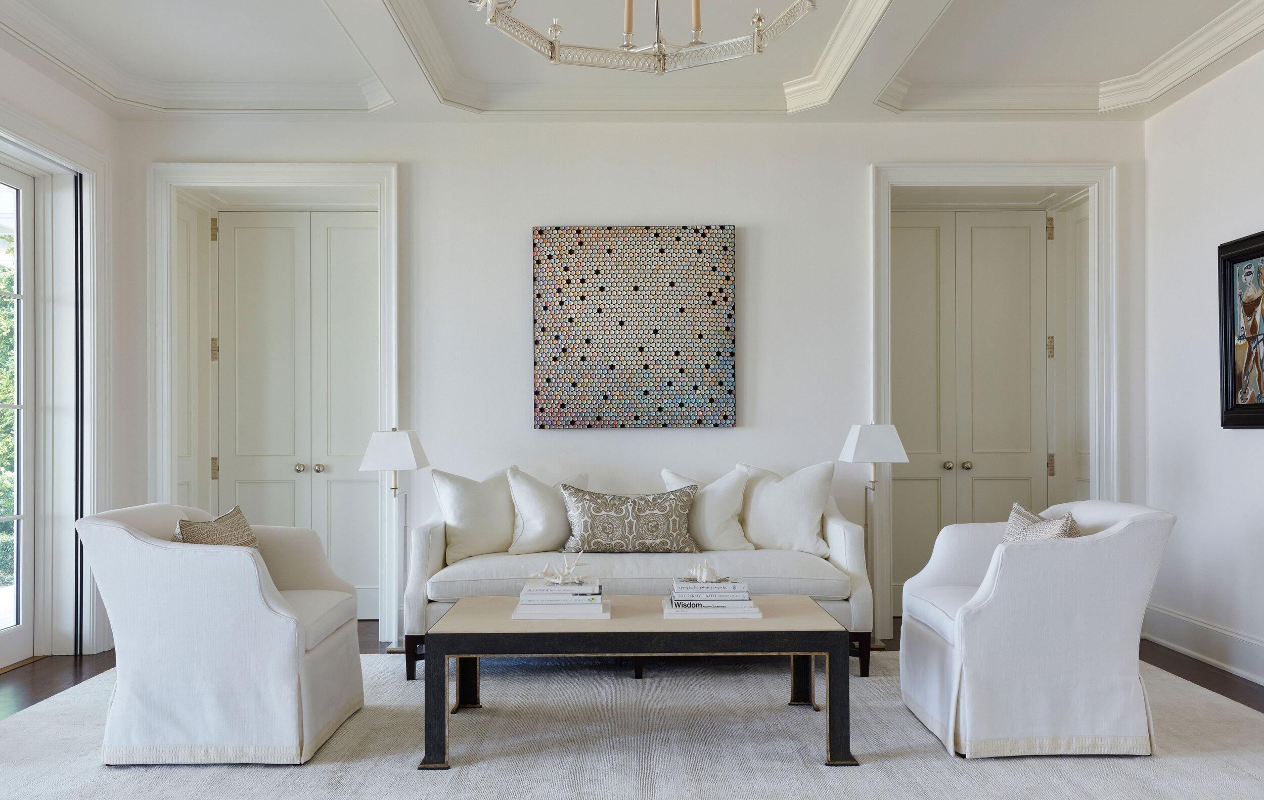 Island-Drive-Living-Room-Symmetry-JK-Kling.jpg