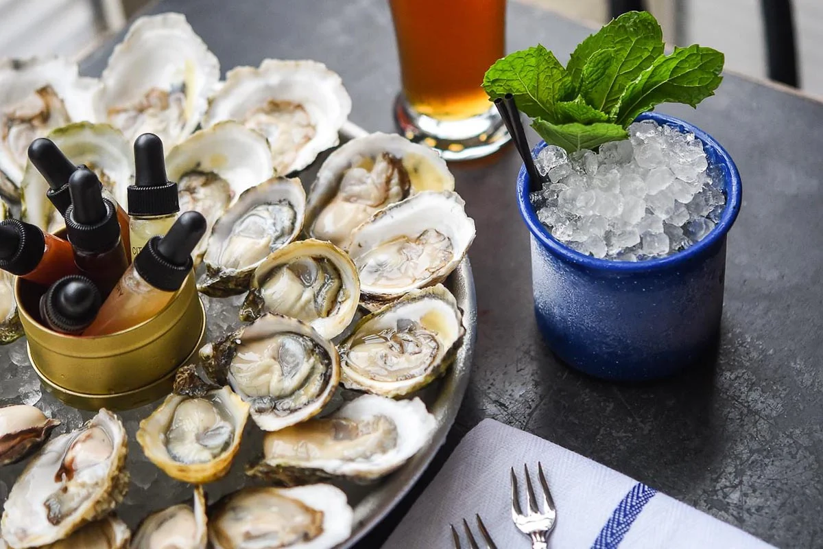 The Romance Trifecta: Oysters, Cocktails, &amp; Fireplaces