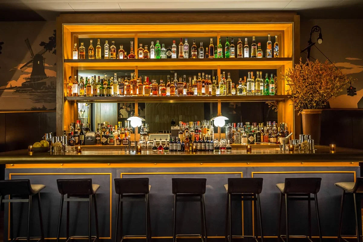 Photographs courtesy of Evening Bar