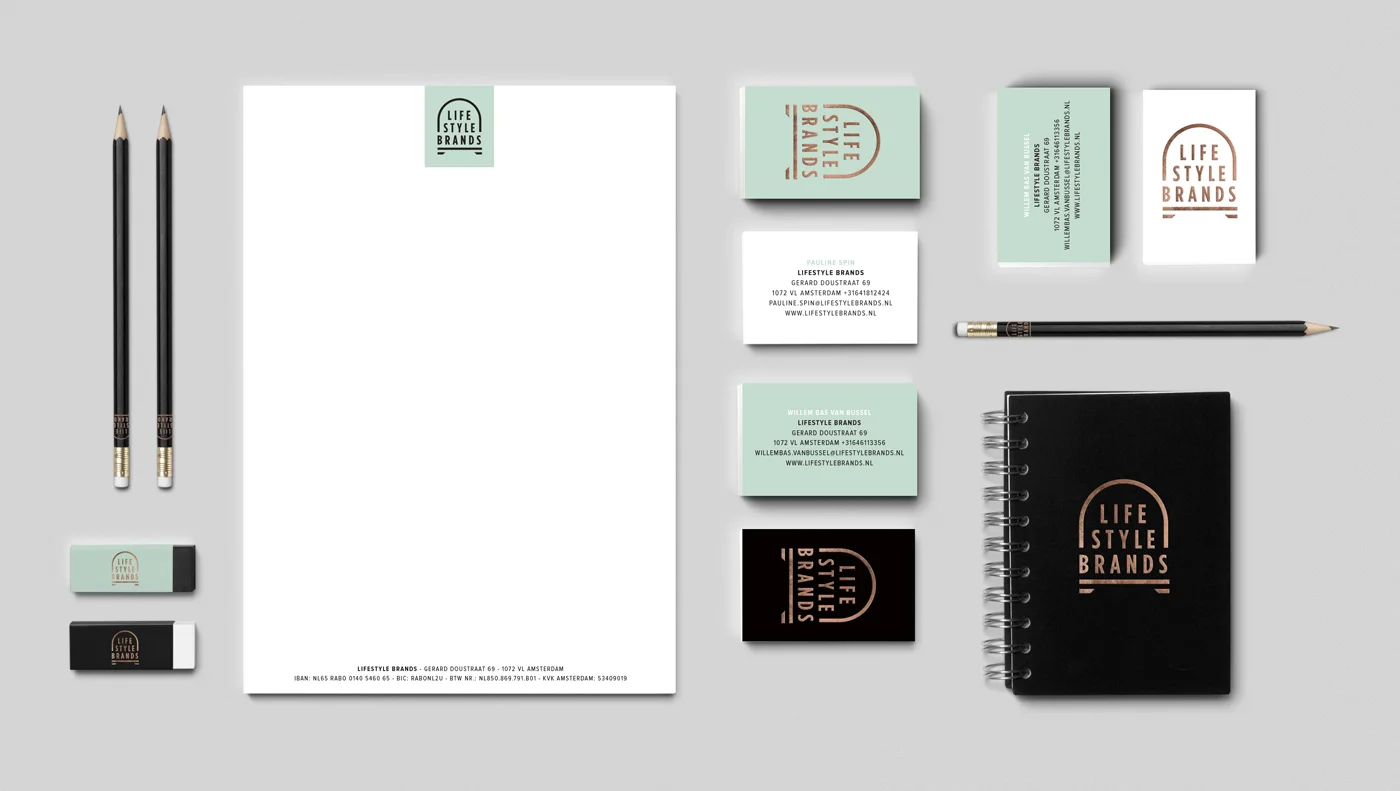 Identity for a an agency that hosts several brands in home deco. Therefore this pretty straightforward logo. Done in coldfoil with the copper faked in CMYK over it.