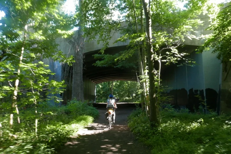 South Countr Trailway