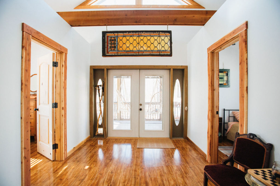 RisingSunRetreat-HickoryHall-5.png
