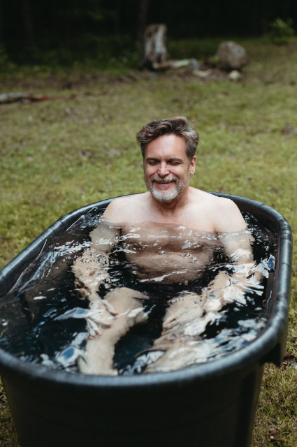 RisingSunRetreat-ColdPlunge.png