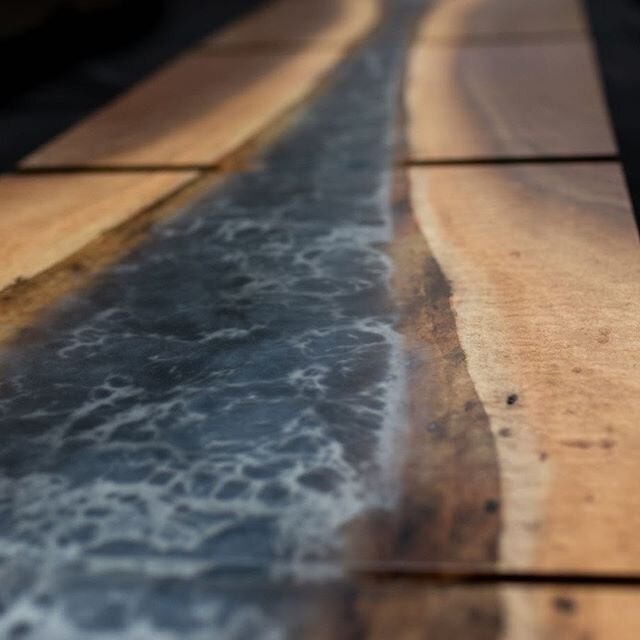 A river in segments!  A recently finished piece from locally sourced walnut.  Available now.
📷 @_barr 
#design #interiordesign #liveedge #liveedgetable #woodworking #woodslabs  #rustic #modern #rusticmodern #nakishima #furniture #furnituredesign #sl