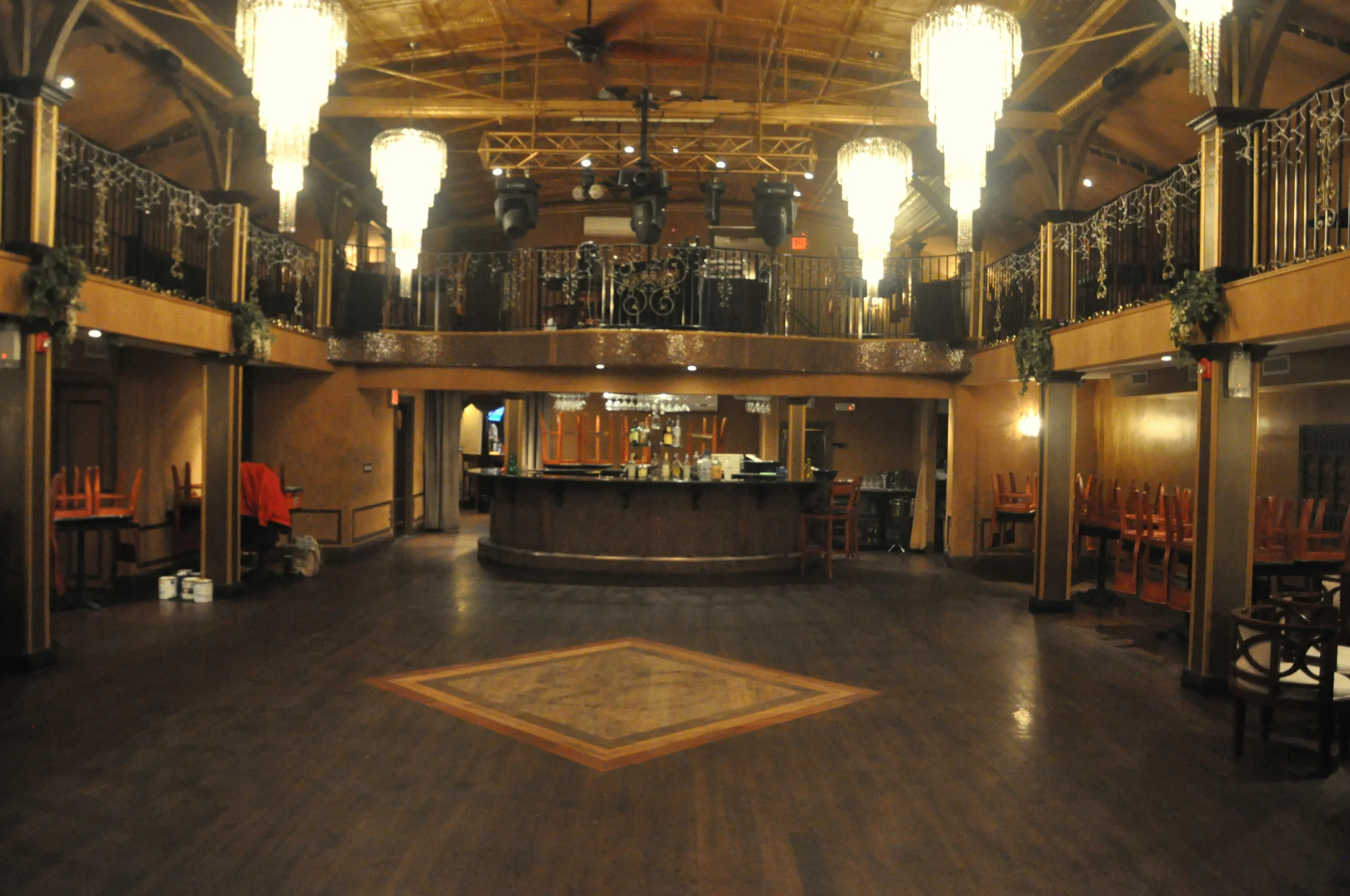 Master Dance Floor .JPG