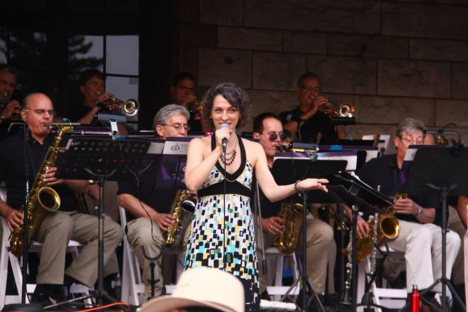  At Sonnenberg Gardens with the Gateswingers.&nbsp; 